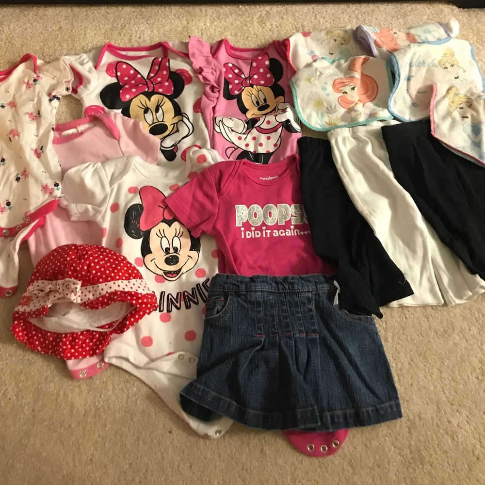 6-9 months baby girl bibs hat shirts skirt capris